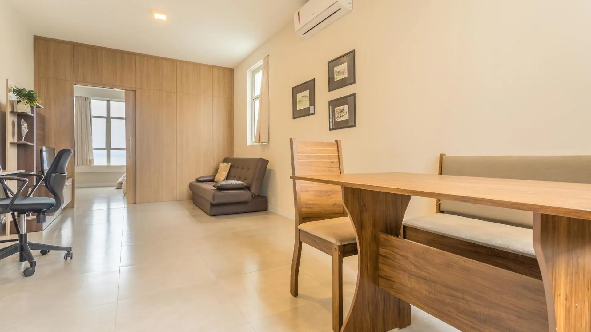 Apartment Conforto E Home Office No Centro Yx3732 Florianopolis Brazil